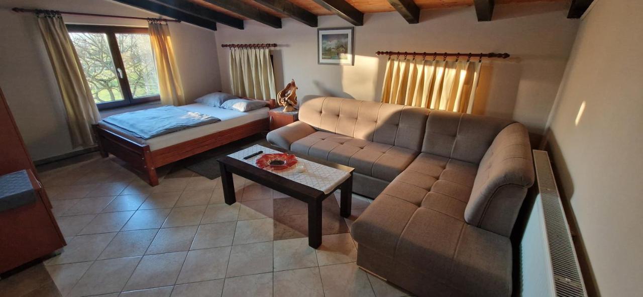 Guest House Blažević Gornja Gracenica Extérieur photo